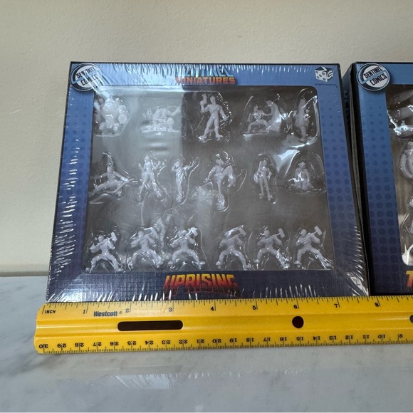 Lot of 2 - Sentinel Miniatures The Flame of Freedom & Uprising Unpainted Sealed - Picture 11 of 12